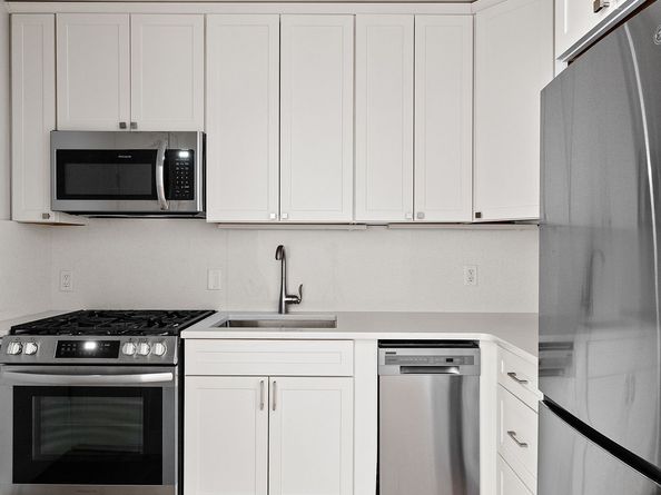 49 West 12th Street 1A, New York NY 10011