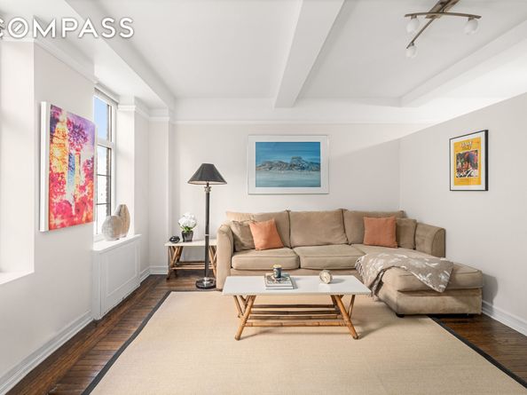 405 West 23rd Street 9I, New York NY 10011