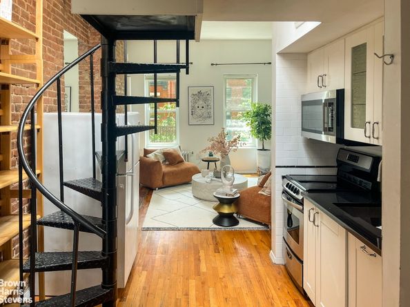 317 East 73rd Street 5FE, New York NY 10021