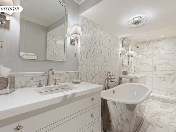 169 East 71st Street, New York NY 10021