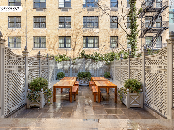 169 East 71st Street, New York NY 10021
