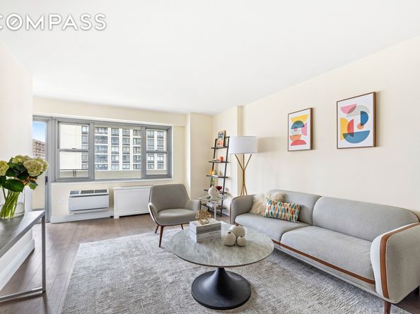 100 West 93rd Street 11J, New York NY 10025