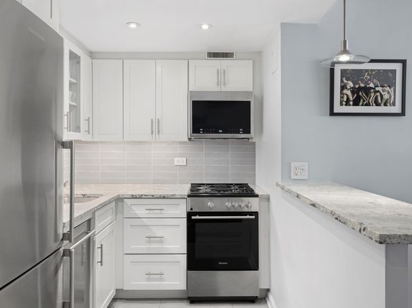 16 West 16th Street 14LS, New York NY 10011