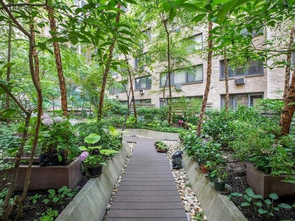 16 West 16th Street 14LS, New York NY 10011