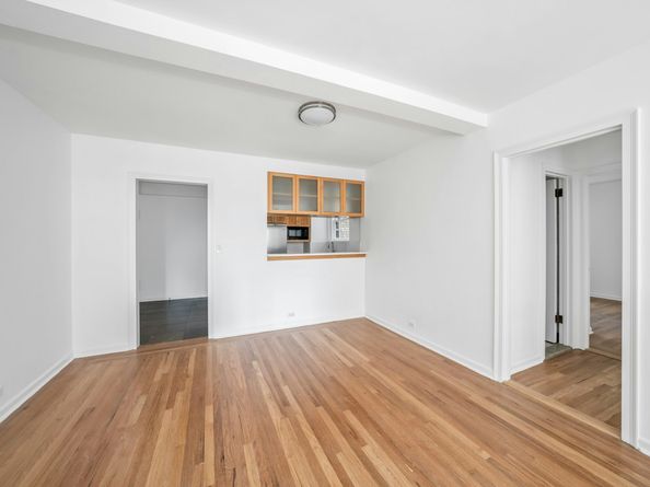 324 East 41st Street 904C, New York NY 10017