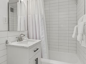 130 8th Avenue 6E, Brooklyn NY 11215