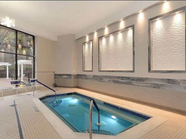 2 Bay Club Drive 20Z4, Queens NY 11360