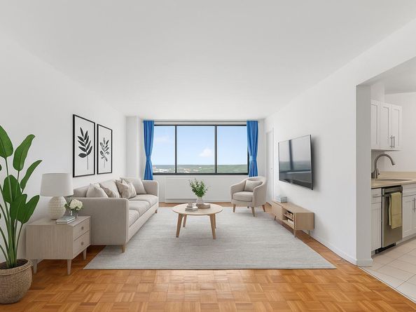 2 Bay Club Drive 20Z4, Queens NY 11360