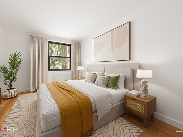 638 Washington Street 2B, New York NY 10014