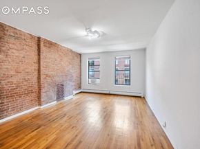344 West 49th Street 4B, New York NY 10019