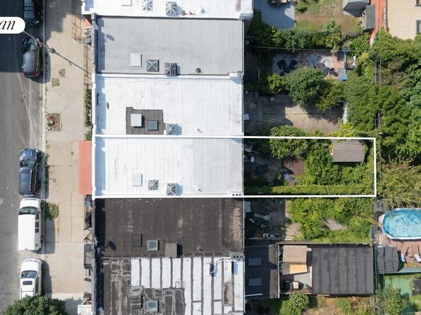 167 32nd Street, Brooklyn NY 11232