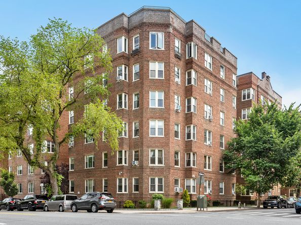 9281 Shore Road 402, Brooklyn NY 11209
