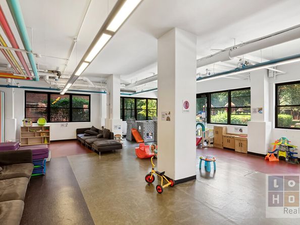 268 East Broadway A307, New York NY 10002