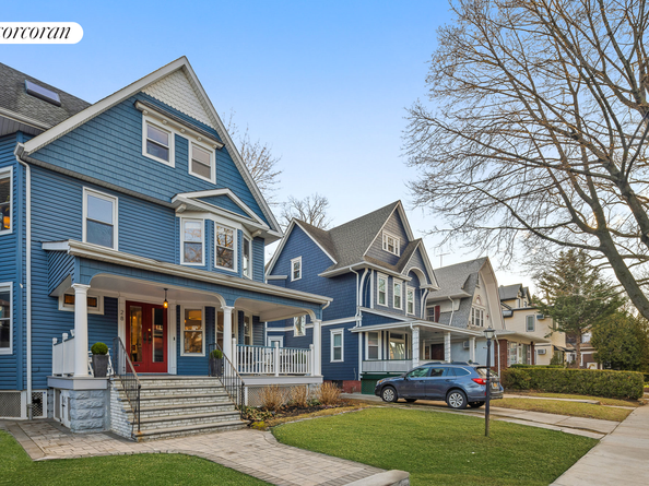 28 Wellington Court, Brooklyn NY 11230