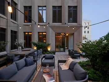 543 West 122nd Street