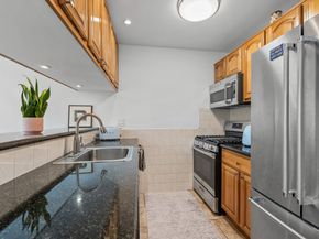 130 De Graw Street, Brooklyn NY 11231