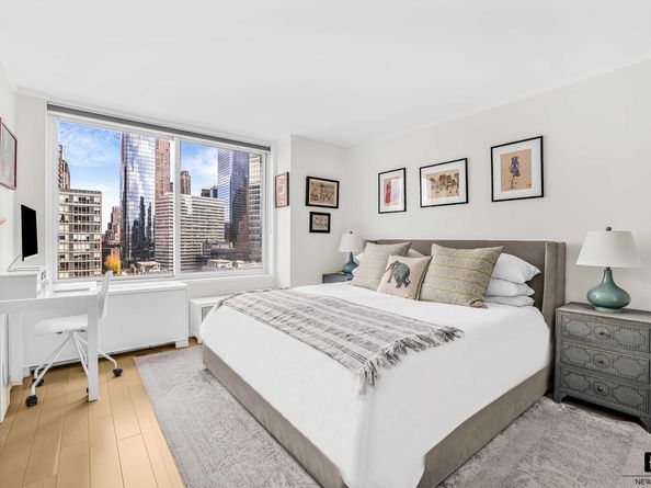 212 Warren Street 21A, New York NY 10282