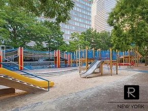 212 Warren Street 21A, New York NY 10282