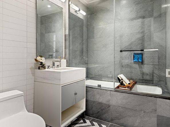 261 West 25th Street 1D, New York NY 10001