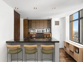 101 West 24th Street 33A, New York NY 10011