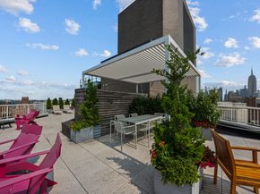 101 West 12th Street 9Z, New York NY 10011