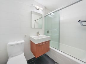 101 West 12th Street 9Z, New York NY 10011