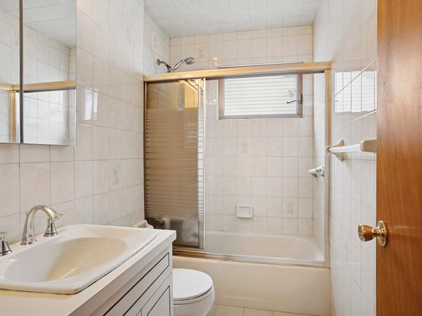 154-19 21st Avenue, Queens NY 11357
