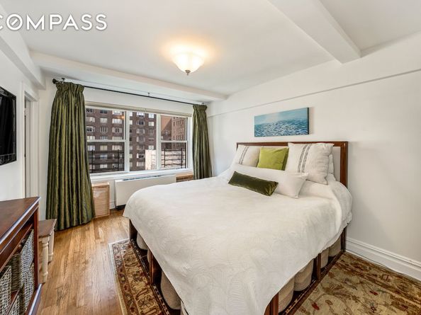 424 East 52nd Street 9B, New York NY 10022