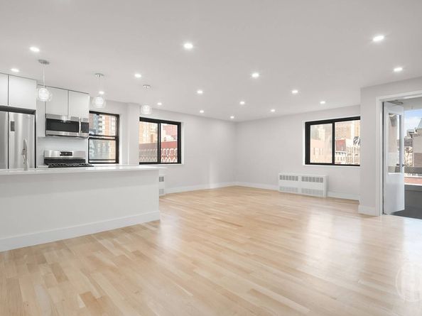 85 8th Avenue 5L, New York NY 10011-5105