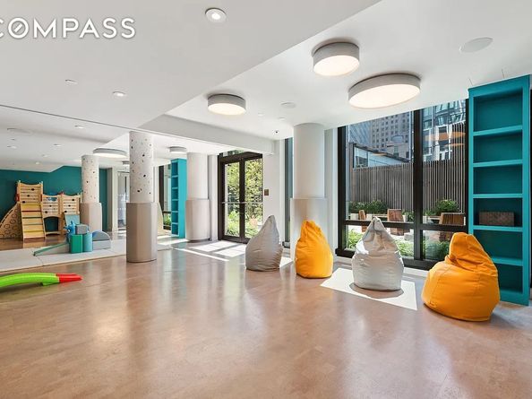 101 Warren Street 12L, New York NY 10007