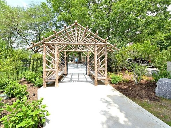 5900 Arlington Avenue 15E, Bronx NY 10471