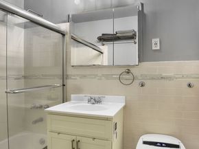 139 East 33rd Street PHD, New York NY 10016