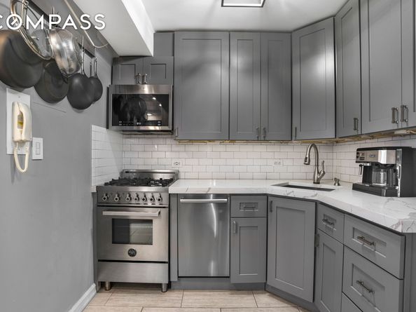 139 East 33rd Street PHD, New York NY 10016