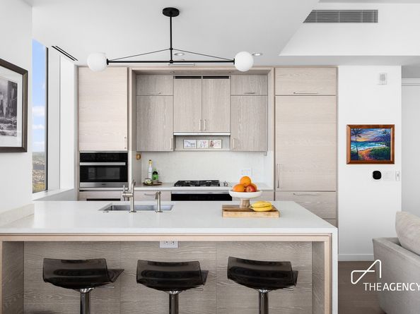 1 City Point 63A, Brooklyn NY 11201