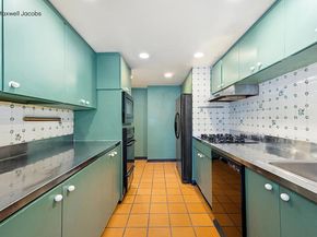 165 East 72nd Street 17DE, New York NY 10021