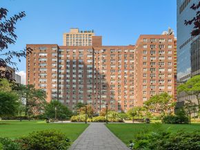 30 West 60th Street 12A, New York NY 10023