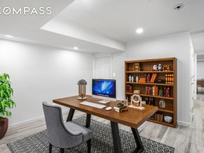 37 Henry Street TH1, Brooklyn NY 11201