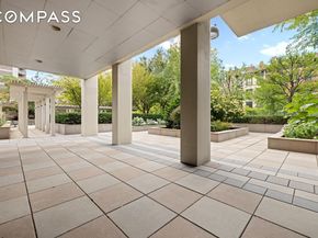 37 Henry Street TH1, Brooklyn NY 11201