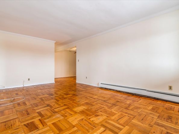 151-05 Cross Island Parkway 1D, Queens NY 11357