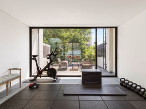 354 West 20th Street, New York NY 10011