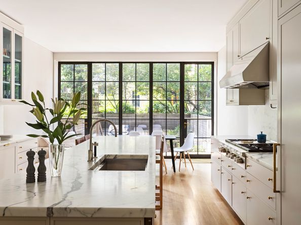 354 West 20th Street, New York NY 10011