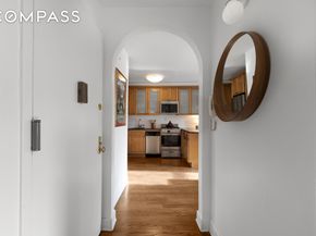 504 East 6th Street 5, New York NY 10009