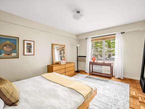 40 East 9th Street 2G, New York NY 10003