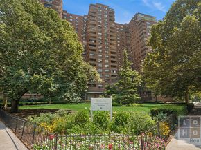 415 Grand Street E205, New York NY 10002