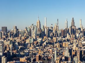 252 South Street 64G, New York NY 10002