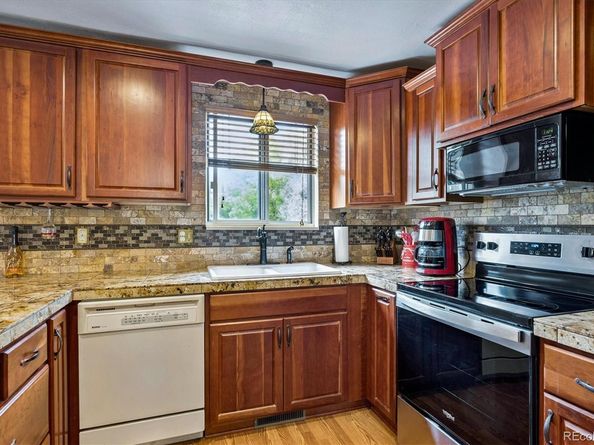 5127 S Pagosa Street, Centennial CO 80015
