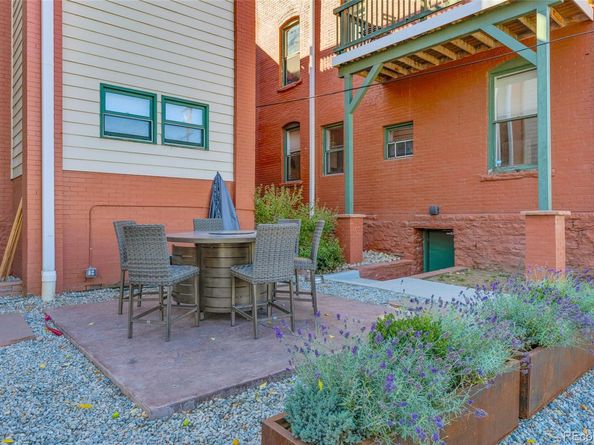 1001 E 17th Avenue 13, Denver CO 80218