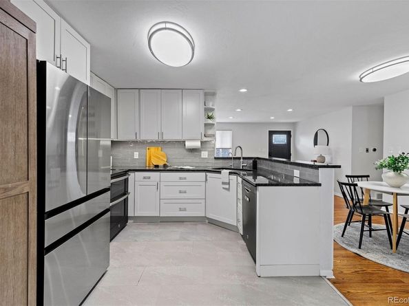 141 S Saulsbury Street, Lakewood CO 80226