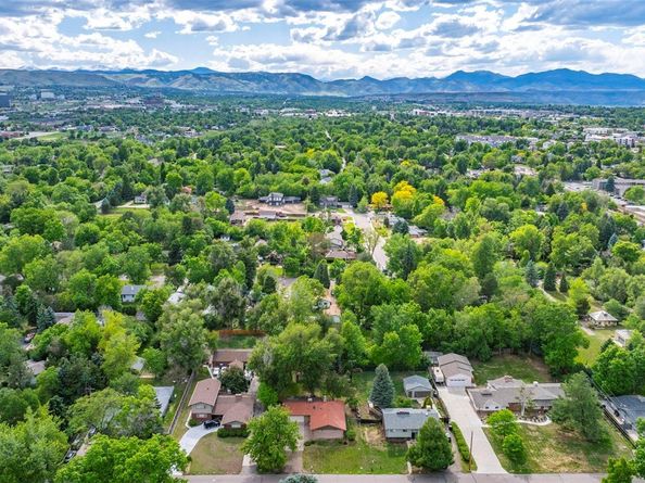 1065 Dudley Street, Lakewood CO 80215