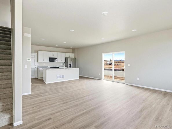 2212 E 164th Avenue, Thornton CO 80602